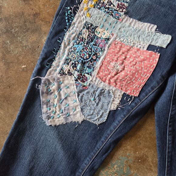 1822 Denim Embellished Jeans Plus Size 20W Taylor Fit Patchwork Embroidered - Picture 3 of 11